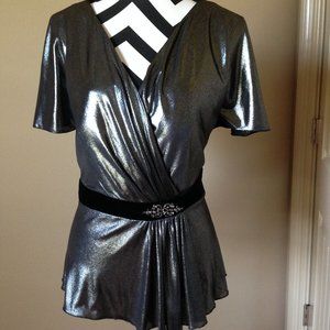 JS Boutique blouse metallic gray, short sleeve, size XL